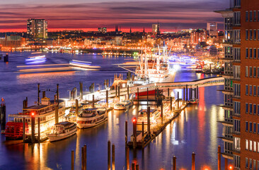 Wall Mural - Hamburg night scene with view to the international port 