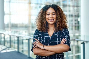 Aufkleber - My hard work has gotten me to the top. Cropped portrait of an attractive young businesswoman standing with her arms folded in a modern office.