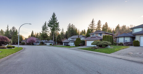 Canvas Print - Fraser Heights, Surrey, Greater Vancouver, BC, Canada. Street view in the Residential Neighborhood during a colorful spring season. Colorful Sunset Sky.