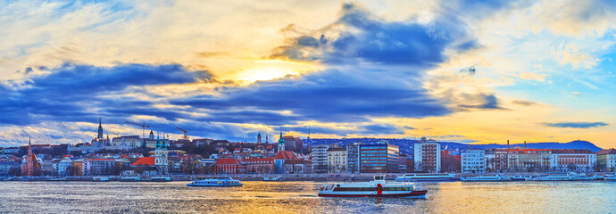 Poster - The dusk over Danube River and Buda district, Budapest, Hungary