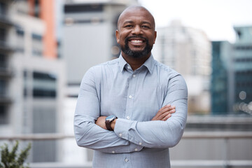 Poster - Confidence allows you to venture further than ever. Portrait of a confident mature businessman standing with his arms crossed on a balcony outside an office.
