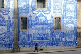 Fototapeta  - Portuguese azulejo tile on one of the streets of the Old Town. In 1996, UNESCO recognised Old Town of Porto as a World Heritage Site.