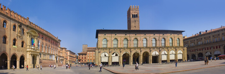 Wall Mural - Palazzo del Podesta at Piazza Maggiore  in Bologna