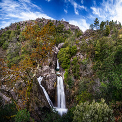 Wall Mural - view of the Cascata do Arado waterfalls in the Peneda-Geres National Park in Portugal