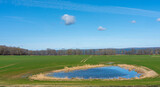 Fototapeta  - kleiner Teich auf einem Feld, Ralswiek, Rügen