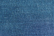 tkanina jeansowa prawdziwa niebieska jako tło