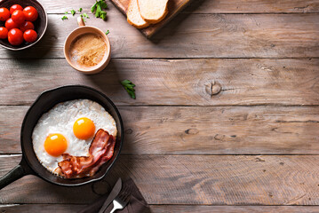 Poster - Fried eggs and bacon for breakfast