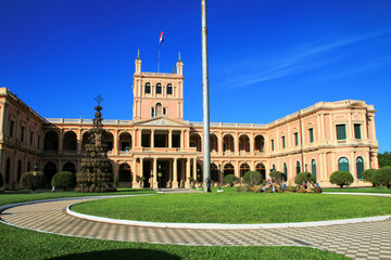 Canvas Print - Presidential Palace in Asuncion, Paraguay