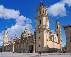 Wall Mural - Zaragoza, Spain - April 21 2022 - The Basilica of Our Lady of the Pillar seen from the Plaza (square) de Nuestra Señora del Pilar