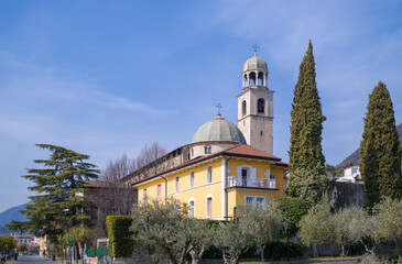 Wall Mural - Lake Garda, nature, history and architecture