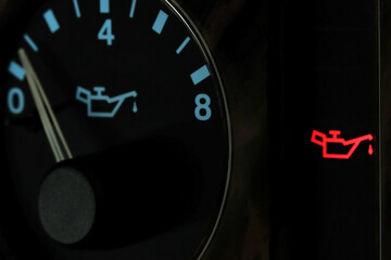 oil pressure warning light in car dashboard