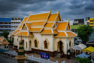 Wall Mural - Wat Traimit, a temple with a golden Buddha image  It is a temple that has a lot of tourists. Photo taken on May 2, 2022 in Bangkok, Thailand.