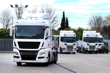 Truck, Lorry, "LGV Licence", Driver, Vehicle, Logistic, Transit, Transport, Transportation, Drive, Driving, White, "HGV Licence"