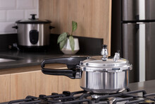 Small Silver Pressure Cooker - Kitchen Setting