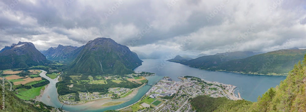 Photo Stock wide panoramic hilltop view of the landscape with Rauma ...