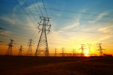 Canvas Print - Wire electrical energy at sunset