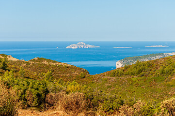 Canvas Print - Scenic shot of the Calanques National Park with sea and mountain views in Marseille, France