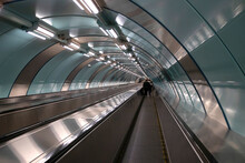 Travolator Tunnel With Metal And Plastic Finish