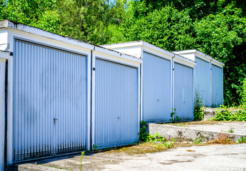 Canvas Print - old garage door - close up