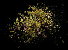 Crushed And Whole Kernels Raw Pistachio Explosion