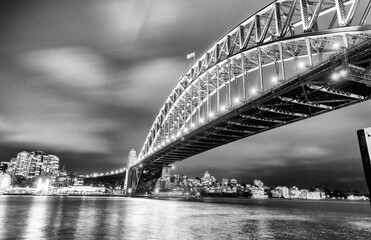 Canvas Print - Sydney night skyline in black and white