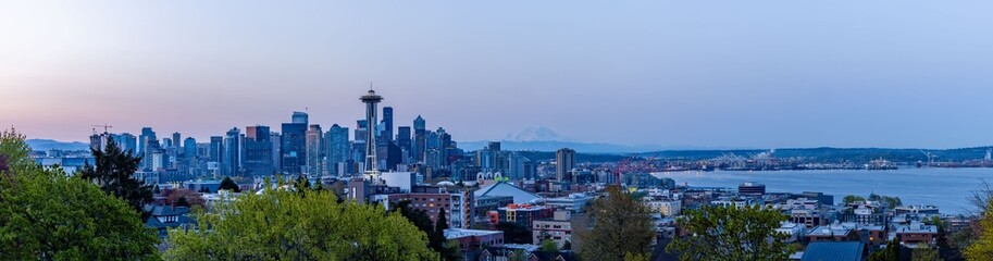 Wall Mural - Seattle Morning Pano