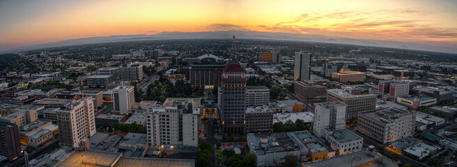 Poster - Aerial View of the Fresno, California Skyline at Dusk