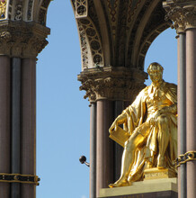 Gold Statue Albert