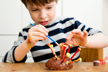 DIY activities. Fine motoric skils activities at home. 5 minute craft. Home made hedgehog created from wooden pins and Polystyrene foam (EPS). use a packaging second time. Kid with expressive face.