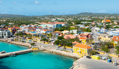 Wall Mural - Kralendijk, capital city and harbor of Bonaire Island, Caribbean Netherlands.