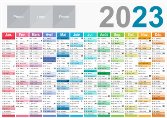 Wall Mural - Calendrier 2023 Format A3 - pour entreprise avec logo sur 12 mois - multicaque - modifiable