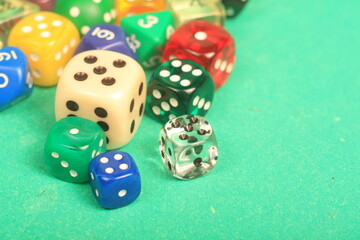 dices