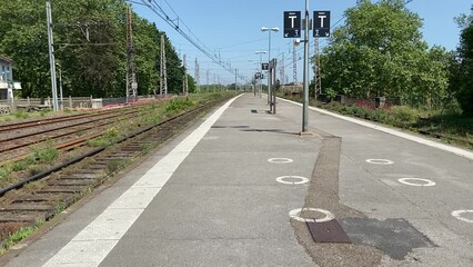 Aufkleber - Quai de gare en Occitanie