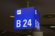 © Thomas - Gate im Flughafen B24