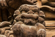 木彫り　彫刻　神社　装飾品　像　 手水鉢　手洗い, 手水舎,
