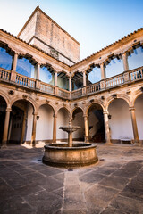 Castillo de Canena, una joyita del renacimiento de la mano de Andrés de Vandelvira.
Castle of Canena, a Renaissance jewel created by Andres de Vandelvira.