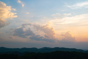 Wall Mural - sky and clouds at sunset