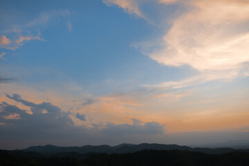 Wall Mural - sky and clouds at sunset