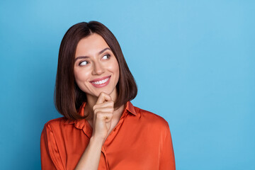 Wall Mural - portrait of attractive cheerful girl overthinking copy blank space solution isolated over bright blu