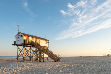 Wall Mural - pfahlbauten (stilt houses) near the north sea coast, sankt peter-ording, schleswig-holstein, germany