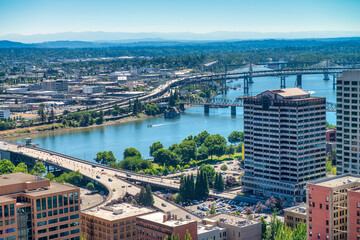 Canvas Print - PORTLAND, OR - AUGUST 18, 2017: Aerial view of city buildings on