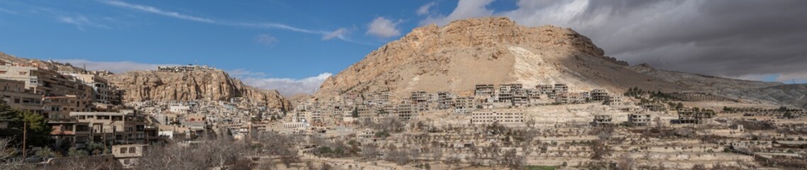 Wall Mural - Panoramic view of the town of Maaloula, Syria