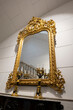 Lujose Espejo dorado de oro renacentista en la Abadía del Sacromonte, Granada, Andalucía, España, Europa