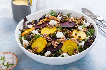 Wall Mural - Beet salad with lemon dressing and roasted chickpeas