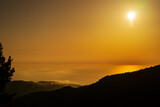 Fototapeta Fototapety na ścianę - Zachód słońca w górach, wyspa Majorka, Hiszpania.