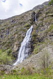 Fototapeta  - Cascade du Voile de la Mariée, à l'entrée du Cirque du Gioberney dans la Vallée du Valgaudemar