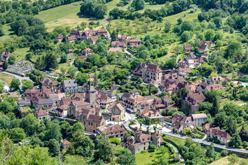 Wall Mural - Vue sur le village d'Autoire depuis le château des anglais dans le Lot - région Occitanie