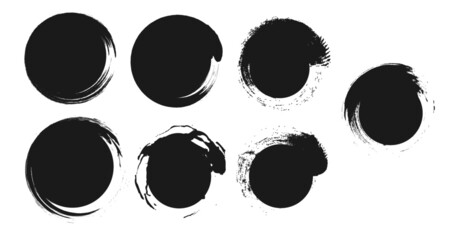 Round Grunge Shapes