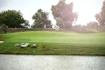 Canvas Print - golf course in the morning