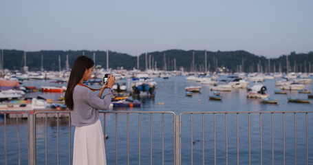 Canvas Print - Woman use camera to take photo